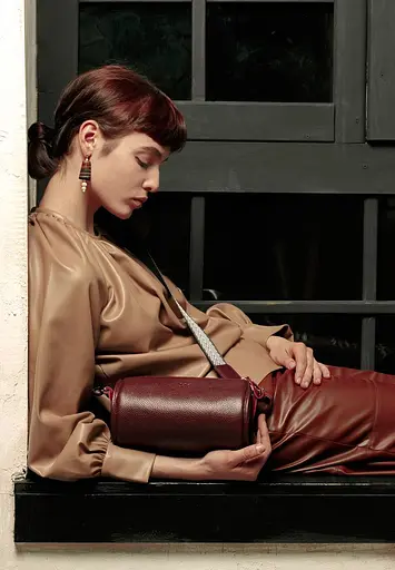 Шкіряна сумка поясна-кроссбоді Cylinder бордова флотар - фото 2