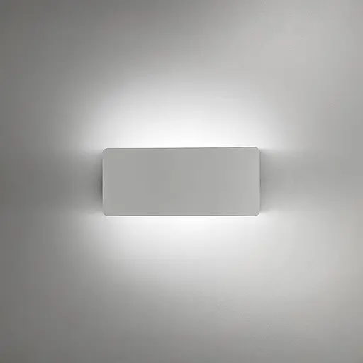 Біле мінімалістичне регулююче бра Line F 19х8 см Арт. WB 44/190 WT - фото 1