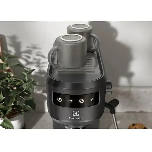 Рожковая кофеварка эспрессо Electrolux E6EC1-6BST - фото 10