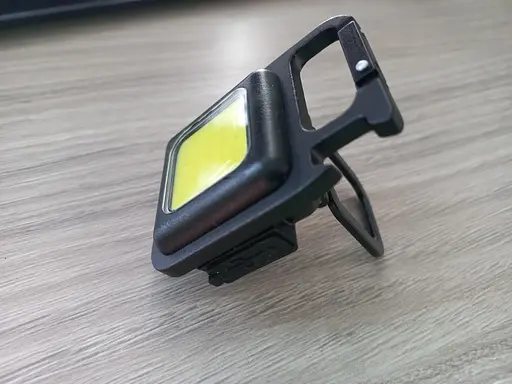 Ліхтарик багатофункціональний з карабіном Rechargeable Keychain Light акумуляторний 3 режими - фото 4