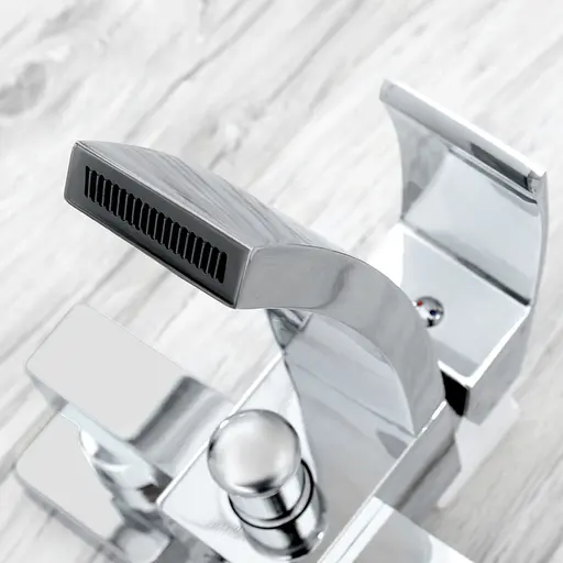 Смеситель для ванны и душа Rea Enzo хром REA-B0223 Хром - фото 3