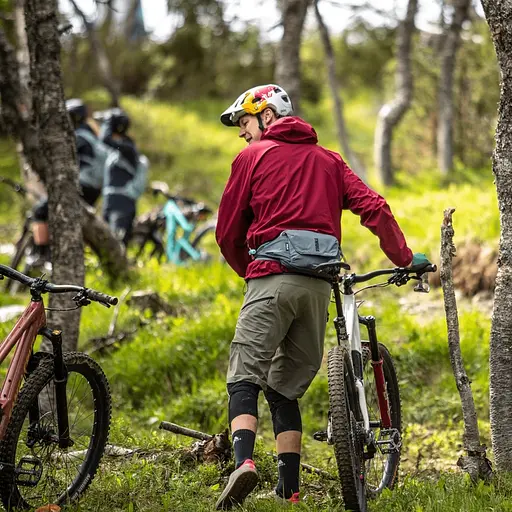 Сумка Portable Rail Hydration Hip Pack 4L TRHP-204 Dark Slate Thule sum0028150 - фото 4