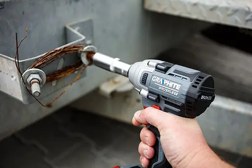 Гайковерт ударный Graphite Energy+ 18В бесщеточный 2600 об/мин 330 Нм 1/2" 0.9 кг без АКБ и ЗП - фото 3