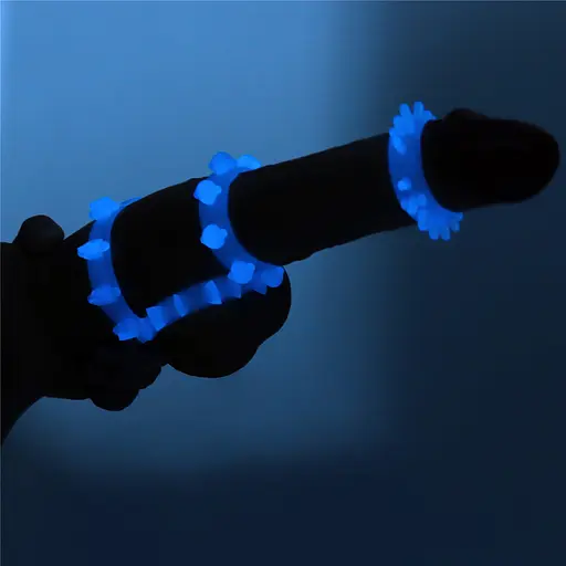 Набор эрекционных колец Lovetoy Lumino Play Penis Ring 4 шт. голубой - фото 16