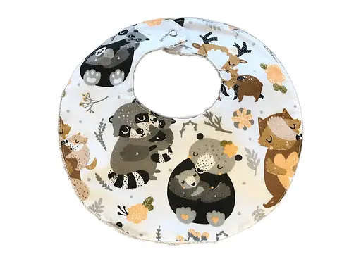 Непромокаемый слюнявчик Moontime "Лесные объятия" - фото 1