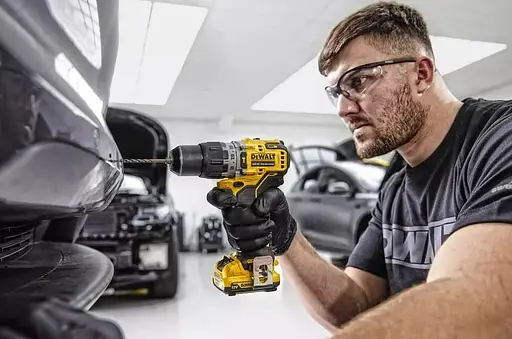 Дрель-шуруповерт аккумуляторный ударный DeWalt с АКБ и ЗП DCD706D2 - фото 4