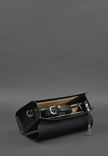 Жіноча шкіряна сумка-кроссбоді Lola чорна - фото 5