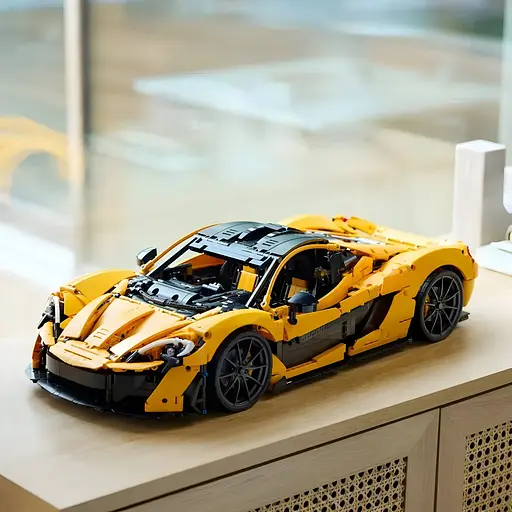 Конструктор Technic McLaren P1 на 3893 детали 1:8 (82778) - фото 8
