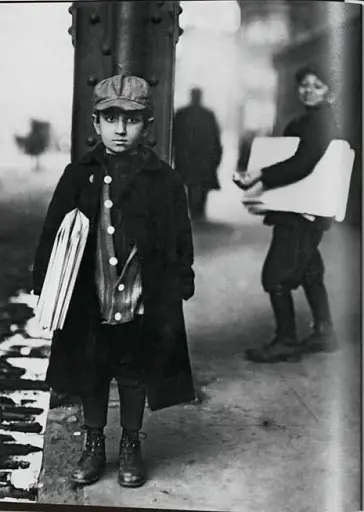 Lewis W. Hine. America at Work - фото 2