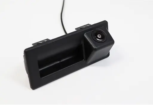 Камера заднего вида Volskwagen AHD 720-1080 LS-8032 - фото 2