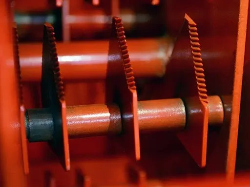 Садовый бензиновый измельчитель веток Hecht 6421 - фото 4