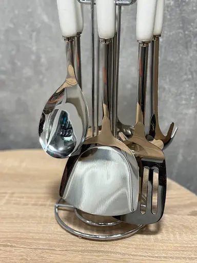 Набір кухонного приладдя на підставці керамічна ручка 7 предметів Білий із сріблястим - фото 8