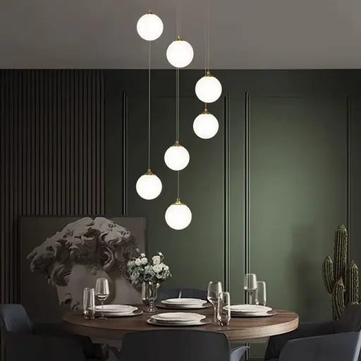 Люстра-пучок на 7 білих плафонів у латунному корпусі | Арт. MJ201/7 AB+WT | Line F - фото 1