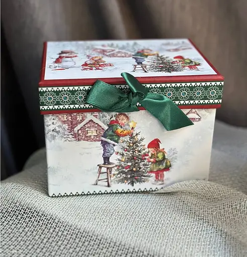 Чашка новогодняя R33343 Зимняя история фарфоровая в подарочной коробке 420 мл Белая - фото 7