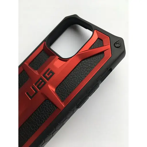 Оригинальный противоударный чехол UAG Monarch для iPhone 13 Pro (6.1") Crimson 113151119494 - фото 7