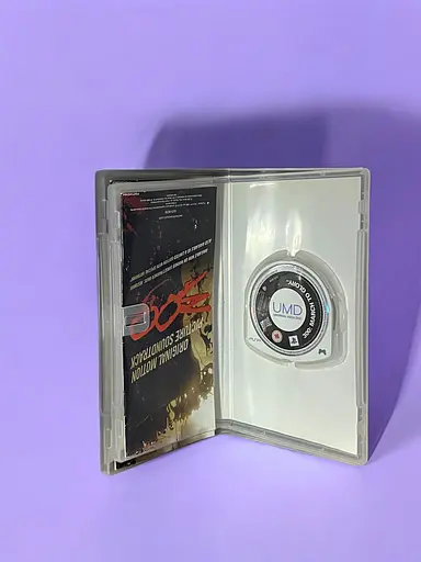 Ліцензійний диск на PSP ліцензія 300: March to Glory, гра на PSP 300: March to Glory - фото 2