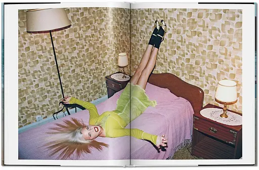 A Gun for Hire - фото 5