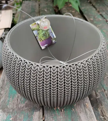 Підвісний горщик з кашпо для квітів Keter 9.4 л Cozies M коричневий - фото 4