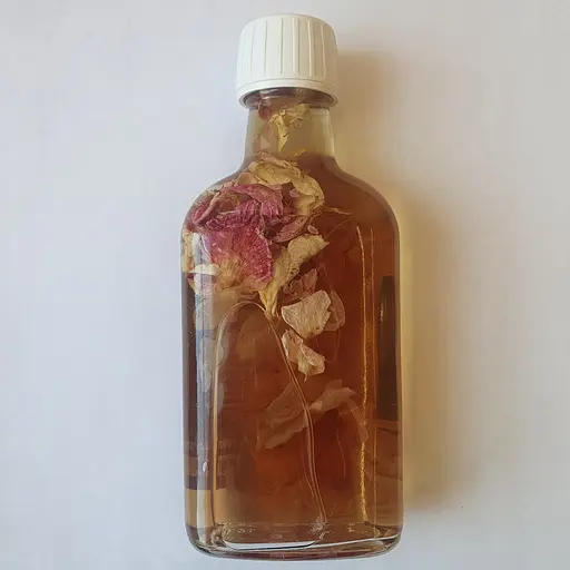 Настоянка на пелюстках чайної троянди 200 мл - фото 2