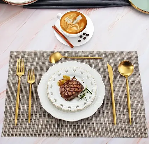 Набор столовых приборов золото из нержавеющей стали 18/10 на 5 предметов. - фото 4