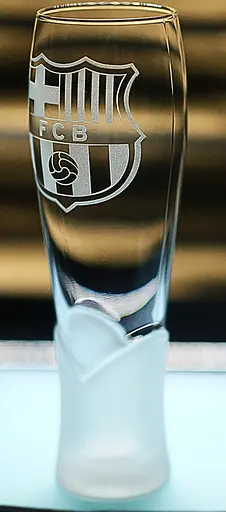 Пивний келих крафтовий 440 мл Barcelona з гравіюванням подарунок для фаната ФК Барселона футбольний кухоль - фото 3