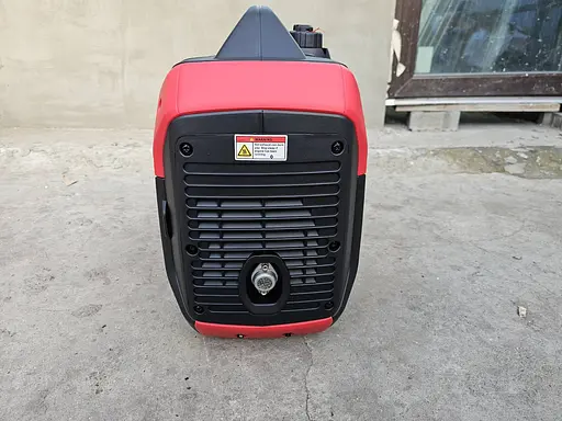 Генератор инверторный бензининовый 3,2 кВт Honda EU3000i +USB - фото 2