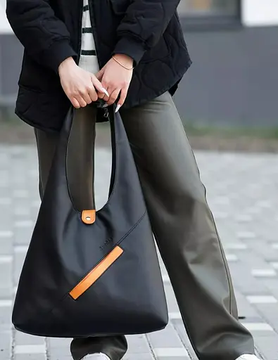 Женская сумка Sambag HOBO M черный 35 х 40 х 8 см (53200129) - фото 6