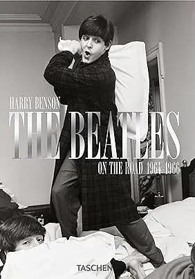 Harry Benson. The Beatles