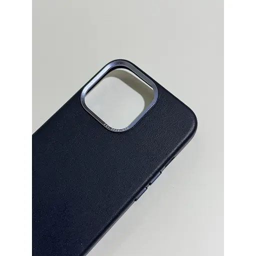 Оригинальный противоударный кожаный чехол Decoded Leather Case MagSafe для iPhone 13 Pro (6.1") Matt Navy Blue - фото 13