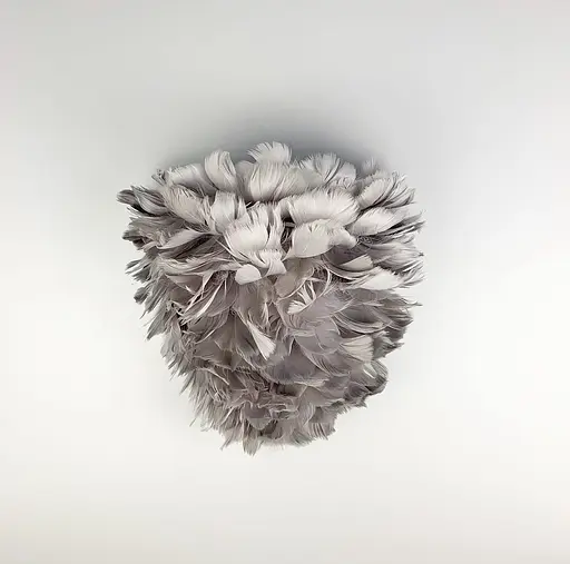 Нежный настенный светильник из серых натуральных перьев Line F Арт. WJU83 BK - фото 5