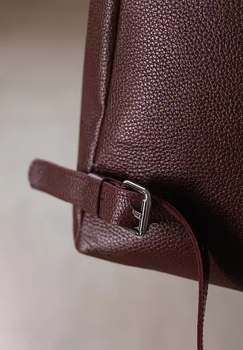 Женский кожаный рюкзак Kim бордовый флотарий - фото 7