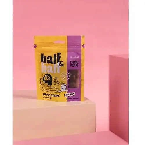 Лакомство для кошек Half&Half в форме мясных полосочек с уткой 50 г - фото 3