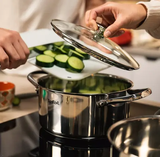 КАСТРУЛЯ З КРИШКОЮ З МІРНОЮ ШКАЛОЮ 5.4Л TEFAL ELEMENTARY 24СМ - фото 4