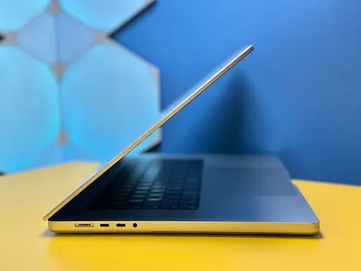 Ноутбук Apple MacBook Pro 16'' M1 Pro 16GB/1TB Silver 2021 MK1F3 (9547) Б/У [141345] - фото 3