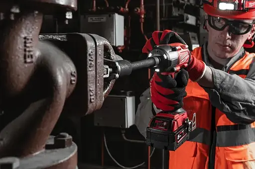 Гайковерт ударний акумуляторний Milwaukee M18 FMTIW2F12-0 18В 0-2575 об/хв 881 Нм 1/2" кейс 2.3 кг без АКБ та ЗП - фото 7