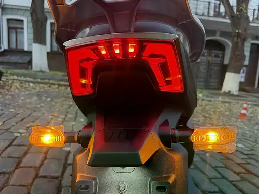 Електроскутер Двомісний Crosser V3 (2500W, 72V/35Ah) Коричневий - фото 7