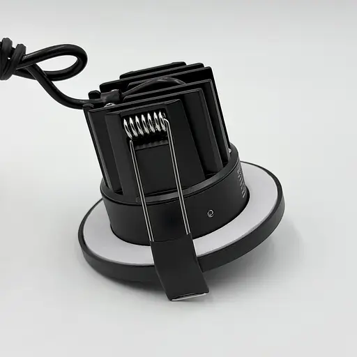 Точечный светильник Skarlat RSL74249 10W BK 4000K - фото 3