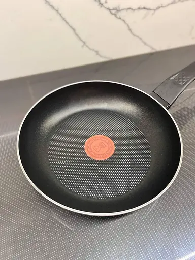 Сковорода Tefal Mustard Black 21 см с титановым антипригарным покрытием - фото 4