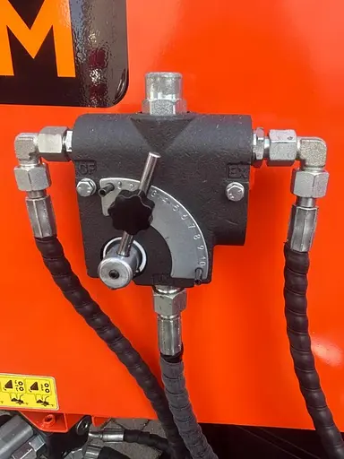 Садовый бензиновый измельчитель 25 л.с. GTM DCH6 ветки до 180 мм - фото 6