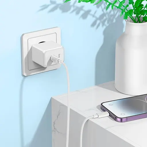 Адаптер живлення мережевий + кабель C to Ip - Hoto CS13A Ocean PD 20W білий - фото 4