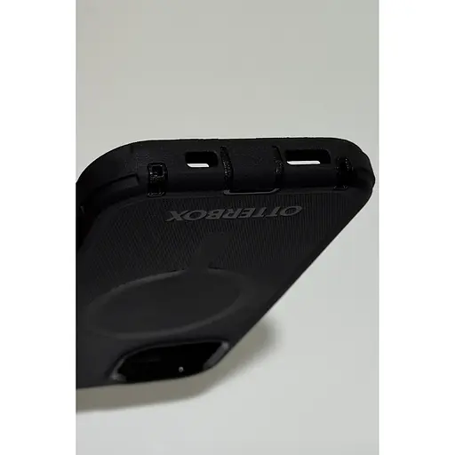 Чохол протиударний для iPhone 16e/15/14/13 OtterBox Defender MagSafe Black 77-97310 - фото 8