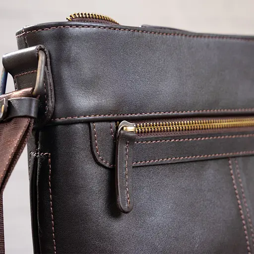 Чоловіча шкіряна сумка SHVIGEL 25,5х27,5х7 см sum0012519 - фото 9