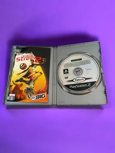 Диск с игрой на PlayStation 2 лицензия FIFA Street 2, игра на PlayStation 2 FIFA Street 2 - фото 2