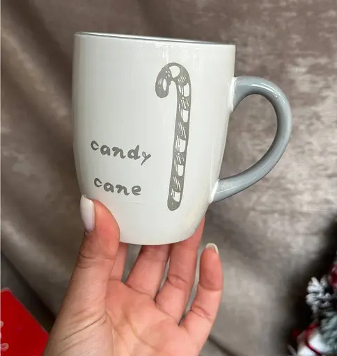 Чашка керамічна Lefard 858-0035 Цукеркова тростина новорічна 330 мл Біла - фото 3