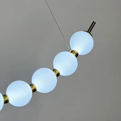 Светодиодная дуговая люстра PEARLIES на 13 белых шариков длиной 105 см | Line F | Ст. SG45-1050 AB - фото 2