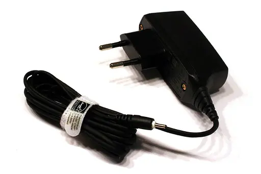 Зарядний пристрій Nokia AC-8E тонкий, носковий 2 мм блістер - фото 1