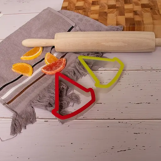 Пластикова форма для випікання печива та пряників трикутне вирубування каттер для печива 10.5х9х2.5 см, Kitchen Master Жовтий 85448 - фото 5