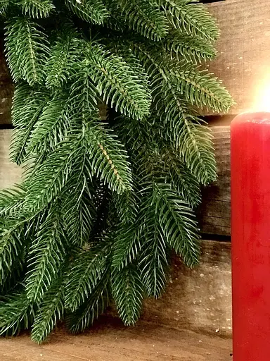 Венок хвойный Hvoya Classic литой светло-зеленый 40 см - фото 8