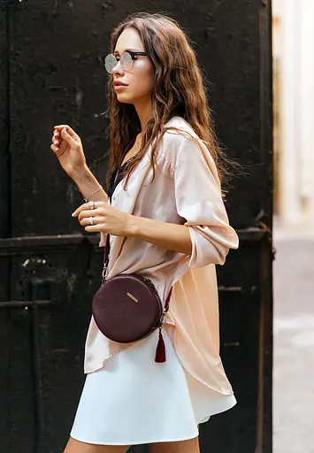 Кругла жіноча шкіряна сумочка Tablet Марсала - фото 9