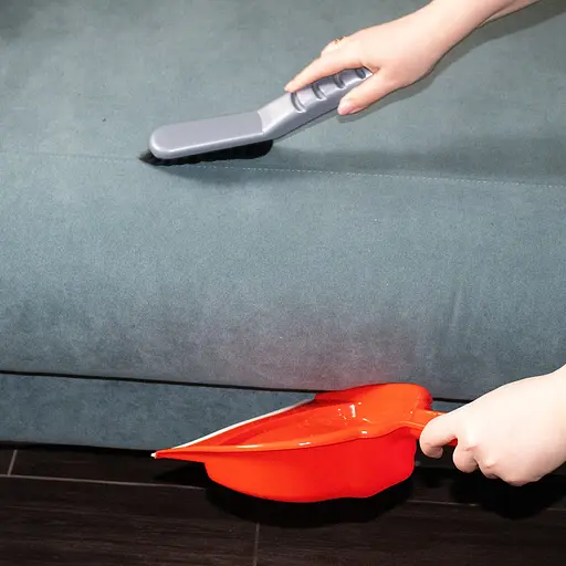 Совок пластиковый для мусора с резиновой насадкой 33 см, Господар Красный 85994 - фото 9